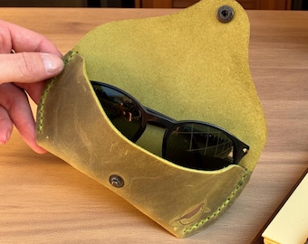 Handgefertigte Grüne Leder Brillenhülle, Ray Ban Sonnenbrillenetui, Vintage Brillentasche, Personalisierte Leder Brillenhülle, Brillenhalter