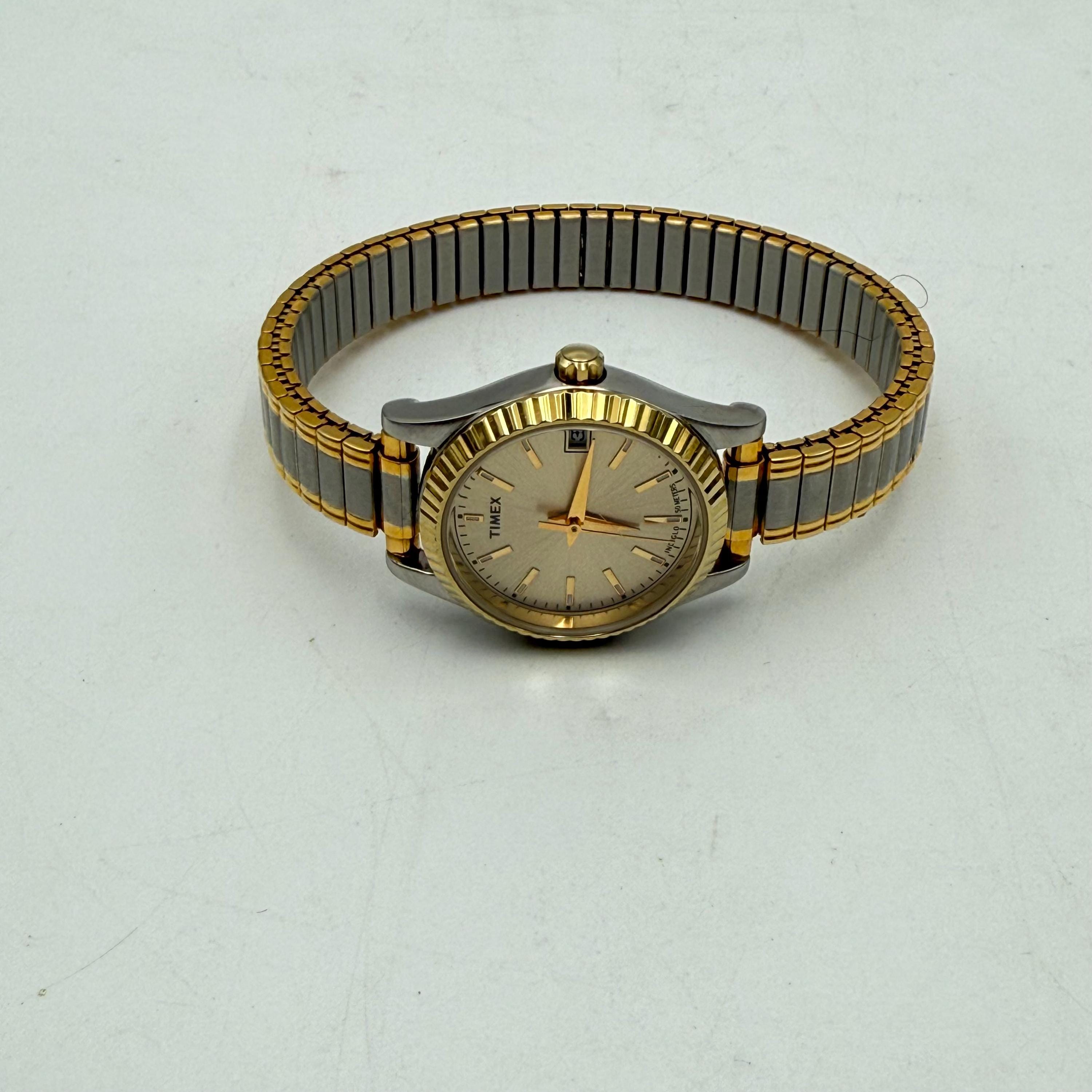 Vintage Timex Women\'s Gold Tone Watch with Silver Accents Vintage TIMEX Watch Womens Silver Tone Stainless Steel  main image 4