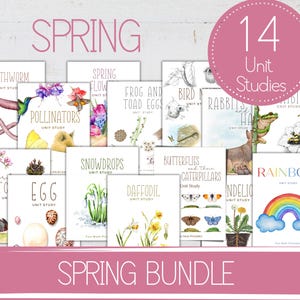 Puede incluir: Un conjunto de 14 estudios unitarios imprimibles para preescolar y jardín de infantes, con temas primaverales como lombrices de tierra, polinizadores, flores de primavera, mariposas y arcoíris. El título "Spring Bundle" se muestra en la parte inferior de la imagen.