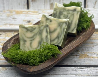 Forest Goat Milk Soap: Earthy Indigo Bar with Sandalwood & Vetiver