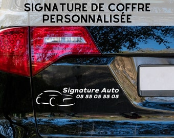 Signature de coffre auto, sticker signature de coffre, marquage véhicule, flocage auto, signature auto, signature publicitaire, garage,