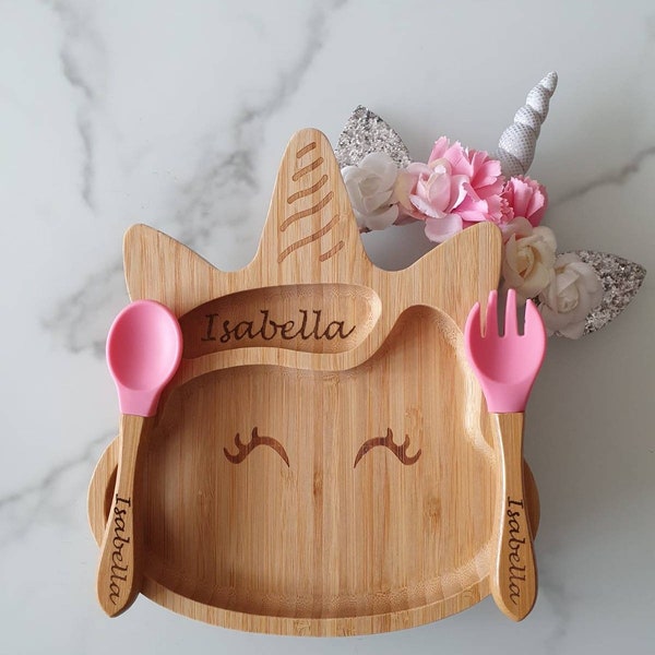 Assiette en bambou personnalisée ventouse couverts pour enfants couverts en bois pour bébé vaisselle pour enfants de Pâques cadeau pour enfant cadeau de bébé anniversaire baptême