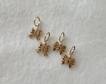 Gold bow huggie earrings, bow dangle earrings, bow earrings, Huggie earrings, drop earrings, stackable earrings, gift jewelry, minimalist