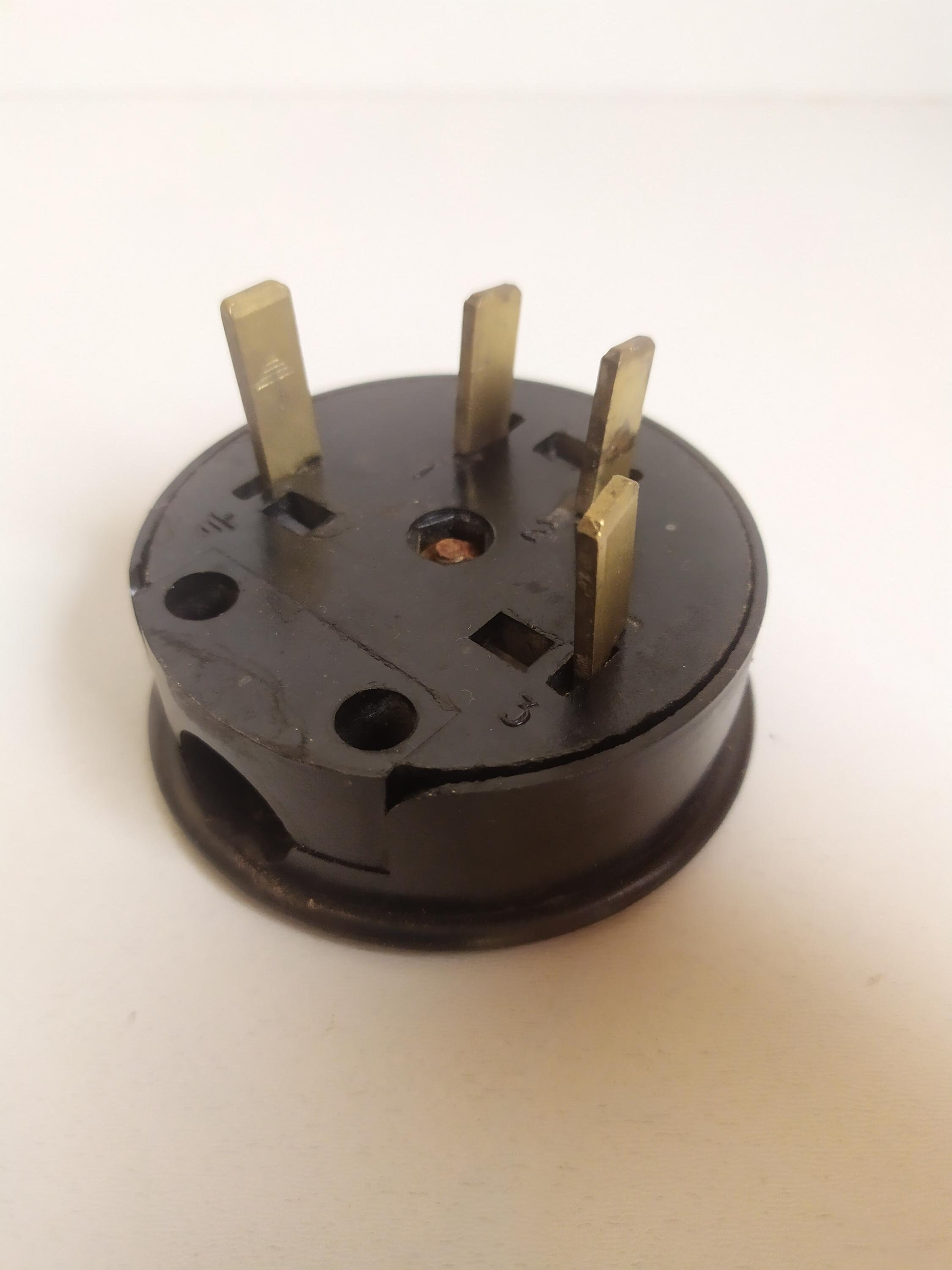 Soviet Vintage Electrical Socket 25A 380V - 1970s Bakelite 4 Pin Plug ...