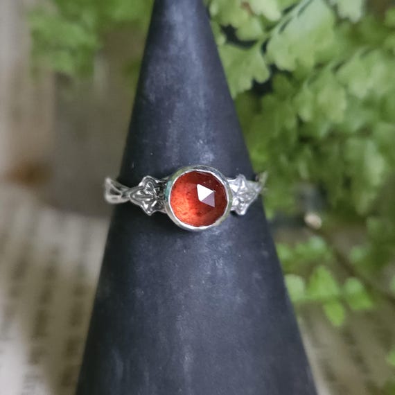 Hessonite Garnet Ring | Size 5.75 | Sterling Silver | Ivy Leaf Ring | Fantasy Jewelry | Artisan Handcrafted |