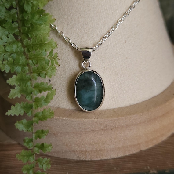 Emerald Pendant | Sterling Silver | Artisan Handcrafted | Fantasy Jewelry |
