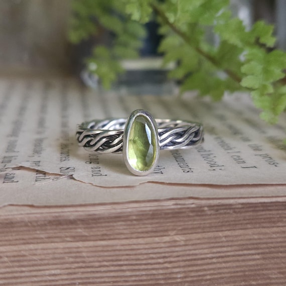 Vesuvianite Braided Ring | Size 10 | Sterling Silver | Artisan Handcrafted | Fantasy Jewelry |