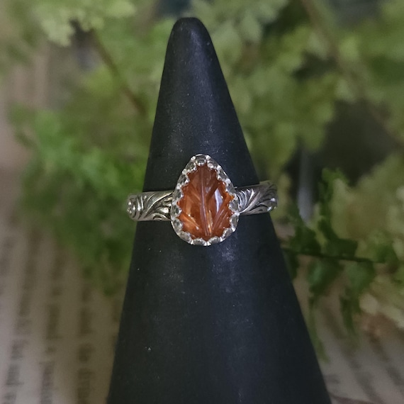 Orange Kyanite Leaf Ring | Size 4 | Sterling Silver | Artisan Handcrafted Jewelry |