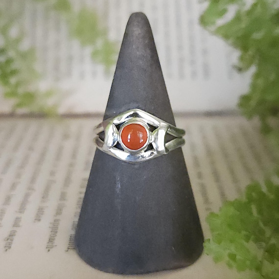 Carnelian Triple Moon Ring | Size 9 | Sterling Silver | Elf Ring | Artisan Hand Crafted Jewelry | Gemstone Ring | Women's Jewelry