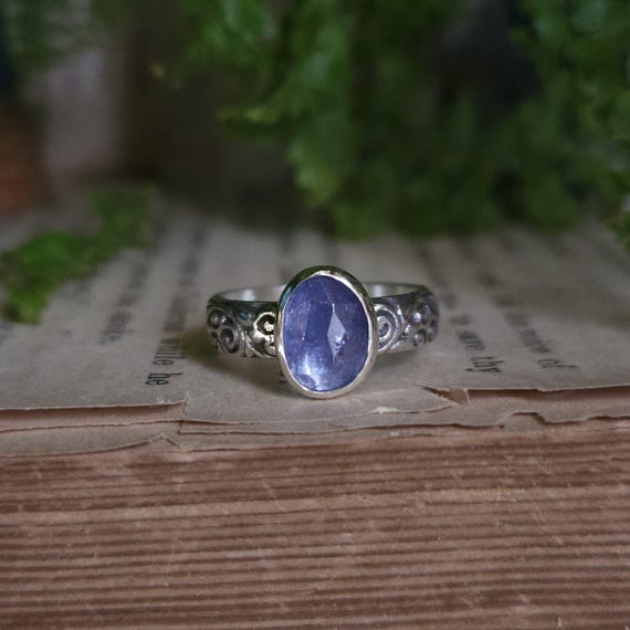 Tanzanite Ring | Size 4 | Sterling Silver | Artisan Handmade | Fantasy Jewelry |