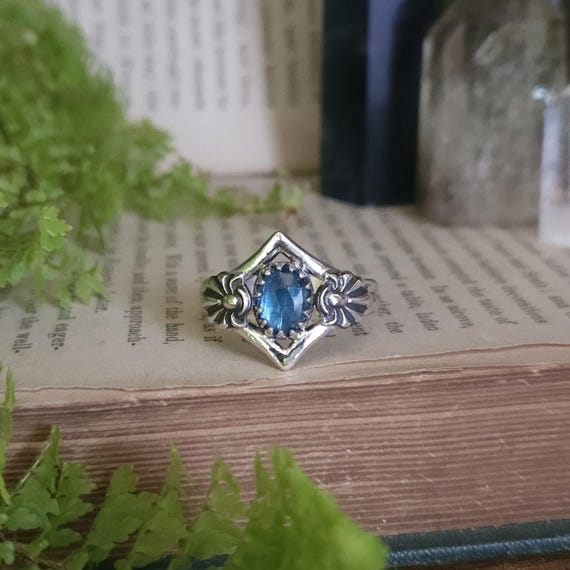 Teal Neon Kyanite Mermaid Ring | Made-to-order | Sterling Silver | Artisan Handcrafted Jewelry |