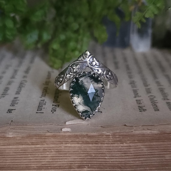 Moss Agate Ring | Size 9 | Sterling Silver | Artisan Handcrafted | Fantasy Jewelry |