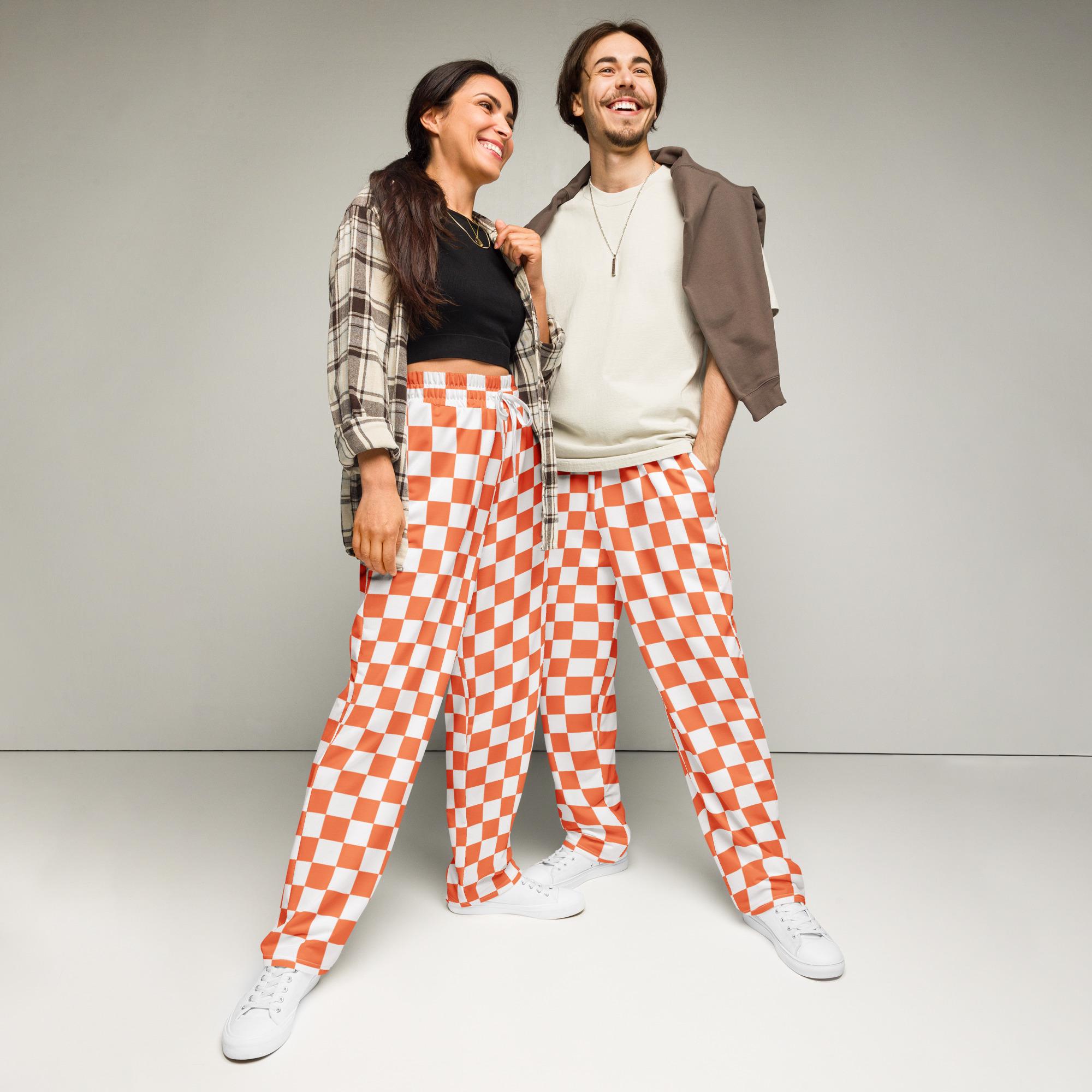 checker print cigarette pants New Michael Kors Black White Cropped Checked Size S, M Designed by Micheline Pitt and made by hand in Los Angeles Plaid Mono Cigarette Pants -
