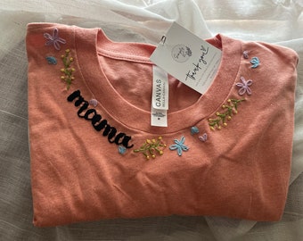 Mama Embroidered T-shirt