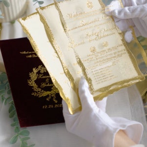 Wedding Invitations Red Velvet Sleeves Acrylic Invitations Paper Inserts  Gold Foil Stamping Custom Invitations
