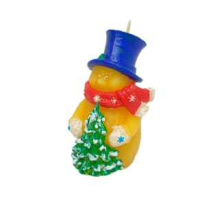 Beeswax candle | Adorable snowman candle made of beeswax | Handmade | Hand-painted | 100% beeswax