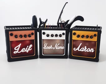 Spersonalizowany wzmacniacz gitarowy, długopis, uchwyt na kostki z siatką LED – prezent dla muzyków i gitarzystów