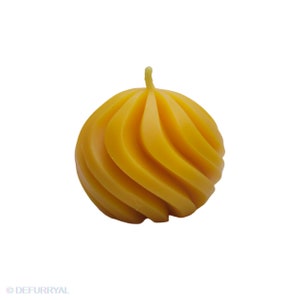 Beeswax candle | Spiral ball candle | Handmade | 100% beeswax
