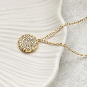 Dainty circle necklace, round minimalist necklace, gold medallion necklace, diamond circle necklace, birthday gift her
