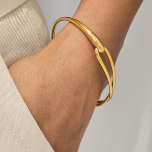 Gold cuff bangle, gold cuff bracelet, 18ct gold plated stacking bangles, minimalist bangle, minimalist jewelry, gifts for her