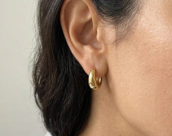 Kleine gouden oorringen, aanslagvrije gouden oorringen, waterdichte oorringen, cadeaus voor haar, sieraden in laagjes, oorringen voor elke dag