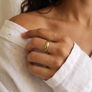 Waterproof plain gold band ring, wedding band ring, plain stacking gold ring, gifts for her, layering stacking jewellery, minimalist jewelry