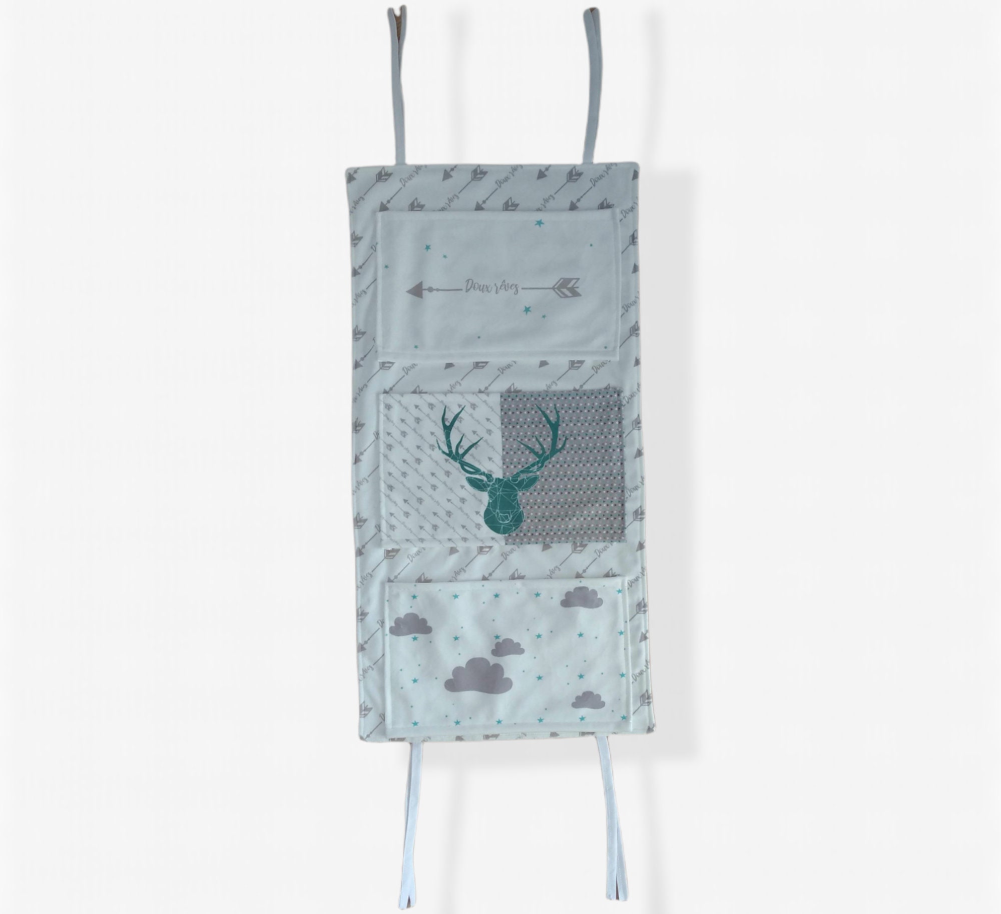 Range Doudou à Trois Poches Motifs Cerf Géométrique