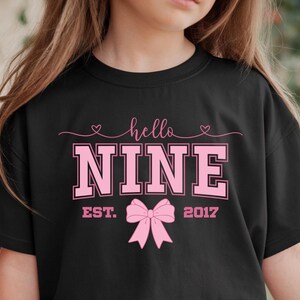Hej nio födelsedag SVG, rosa cheerlead rosett, Cricut silhuett klippfil, digital nedladdning