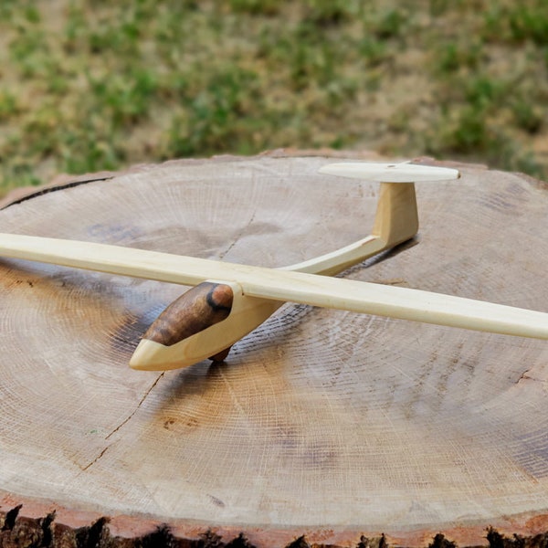Modelo de planeador de madera regalo hecho a mano