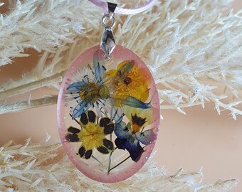 Collier de fleurs séchées naturelles, bijoux en résine époxy, pendentif floral ovale pour terrarium, fait main, cadeau pour femme, unique, anniversaire, anniversaire