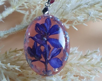 Real purple and blue flowers necklace, big oval floral terrarium cabochon pendant, epoxy resin jewelry, handmade, gift for woman, birthday