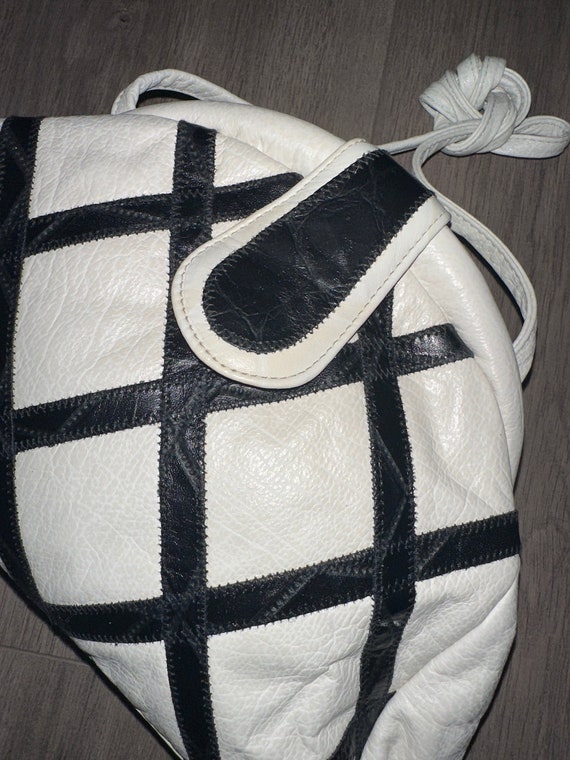 Vintage Saks 5th Avenue leather bag