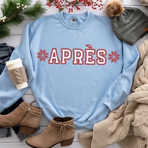 Womens ski sweatshirt, apres sweater, ski lover gift, ski sweatshirt, winter sweater, retro ski, girls ski trip, vintage style ski pullover