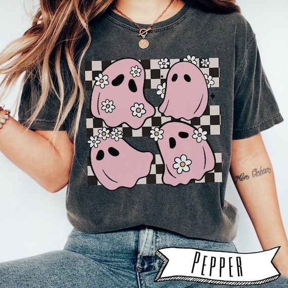 Y2k pink ghost shirt, retro Halloween apparel, comfort colors cotton tshirt, checkered floral ghost shirt, women’s spooky season graphic tee