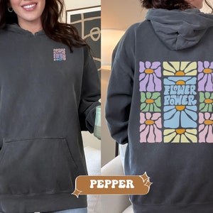 Retro Flower Hoodie, vintage floral hoodie, hippie daisy hoodie, flower sweatshirt, boho flower power hooded sweatshirt, gift for bestie