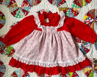 Sukienka Vintage Red Faux Apron (18 miesięcy)