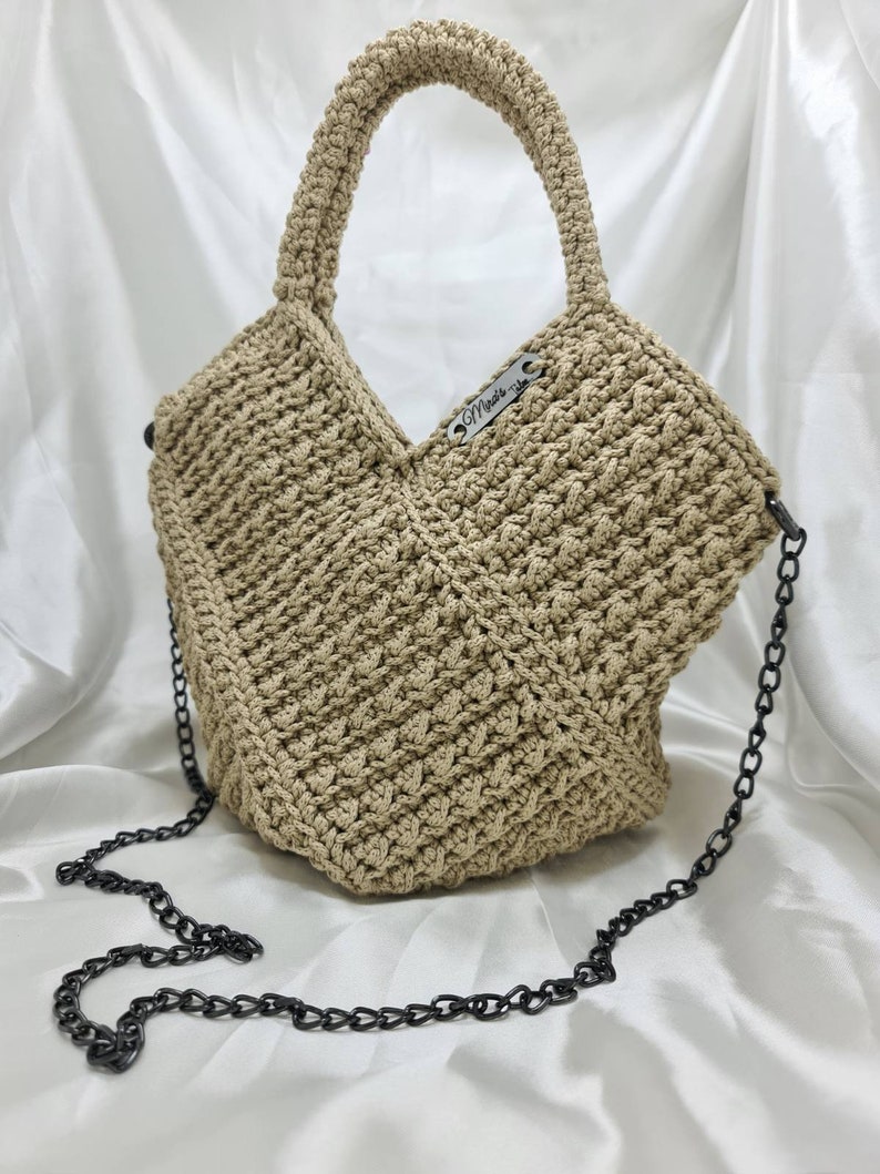 Handmade hand/shouldr bag. DIAMOND.Comfortable,spasius made of cotton yarn. zdjęcie 3