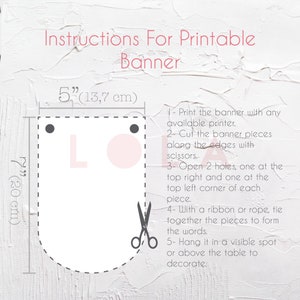 Puede incluir: Instrucciones para una pancarta imprimible con un diagrama que muestra c&oacute;mo cortar, perforar agujeros y ensamblar las piezas de la pancarta. La pancarta tiene 13,7 cm de ancho y 20 cm de alto.