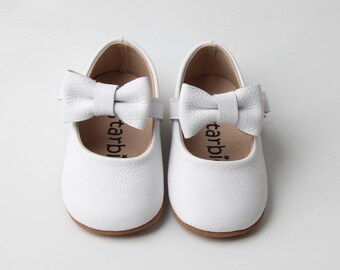 White Mary Jane Baby Shoes for Baby Girls- Marry Jane Style Shoes with Bow Soft Sole Infant Toddler Shoes