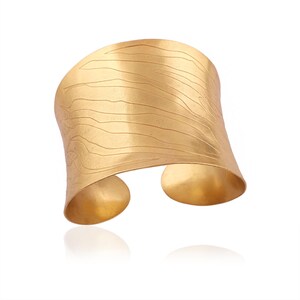 Wide Gold Cuff Bracelet, Molten Wide Gold Brass Bracelet, Statement Gold Plated Bracelet, Adjustable Bracelet, Design Band Bracelet