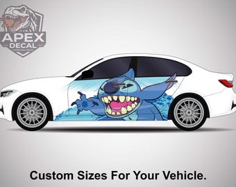 Stitch auto sticker, schattige alien vinyl sticker voor auto's, full colour bestickering zijdeur, cartoon voertuig wrap ontwerp, blauwe steek auto graphic