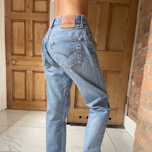 Levis 302 jeans store