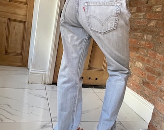 Vita 30 gamba 32 Y2K 501 Levi Jeans Vintage sbiadito blu lavaggio chiaro levi Jeans Gambe dritte F32