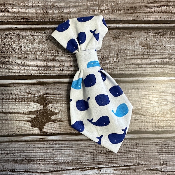 Blue whale print cat or dog necktie, slides on collar.