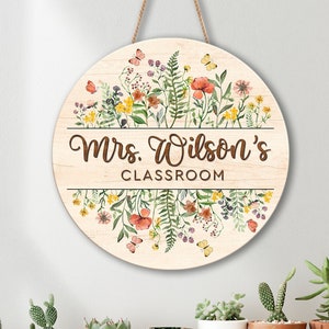 Teacher Door Hanger, Personalized Teacher Gifts, Teacher Appreciation Gift, Teacher Door Hanger, Custom Teacher Sign, Cute Gift For Teacher