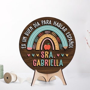 Personalized Spanish Teacher Door Hanger, Back to School Gift 20"x20" + stand
