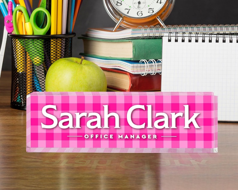 Personalized Acrylic Desk Name Plate: Teacher Coworker Gift zdjęcie 5