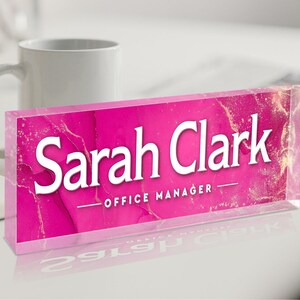 Personalized Acrylic Desk Name Plate: Teacher Coworker Gift zdjęcie 4