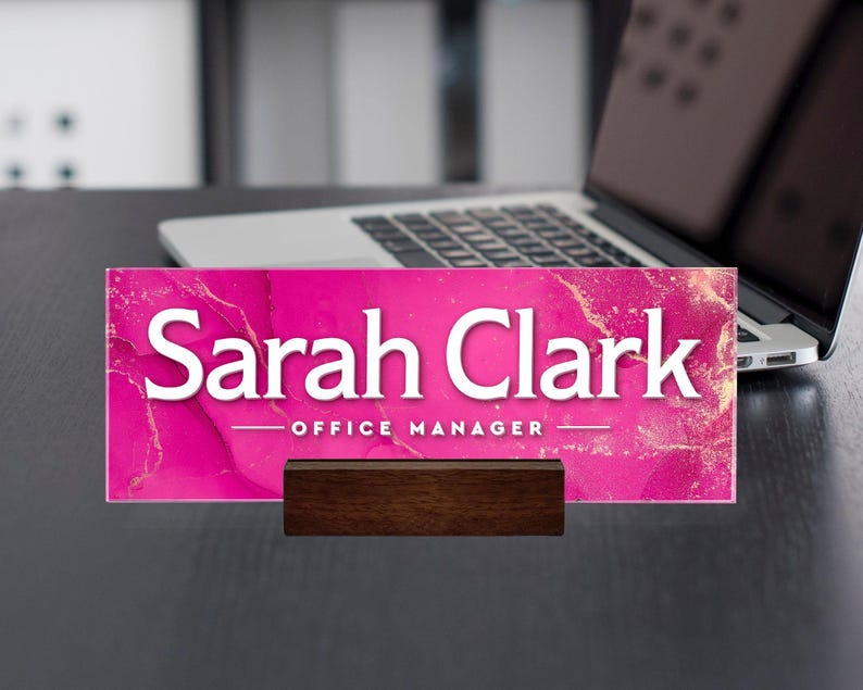 Personalized Acrylic Desk Name Plate: Teacher Coworker Gift zdjęcie 3