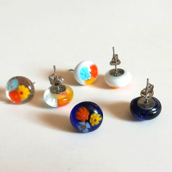 ムラーノガラスのスタッドミルフィオリイヤリング/母の日ギフト/ブルー